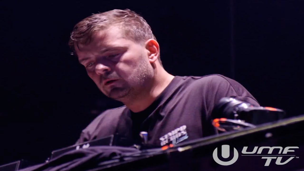 Сплетничаем и смеемся над музыкантами на Ultra Music Festival 2025