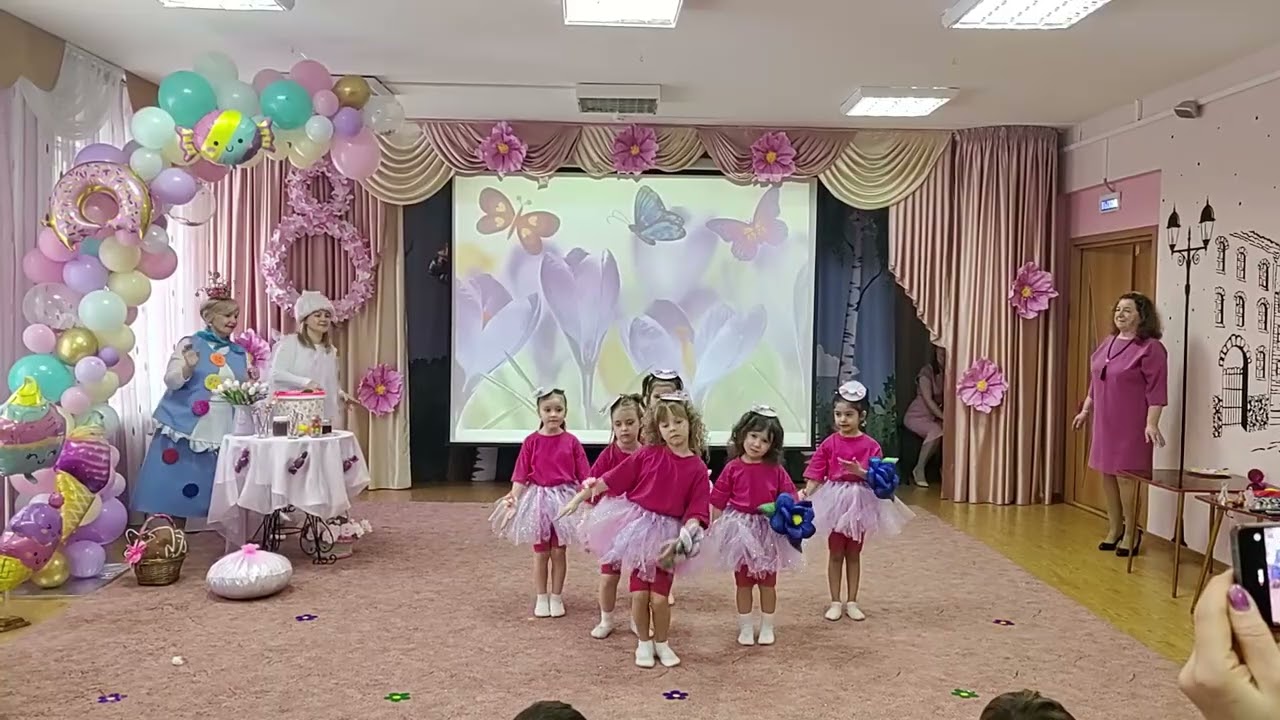 КОНДИТЕРСКАЯ ФАБРИКА на 8 марта
