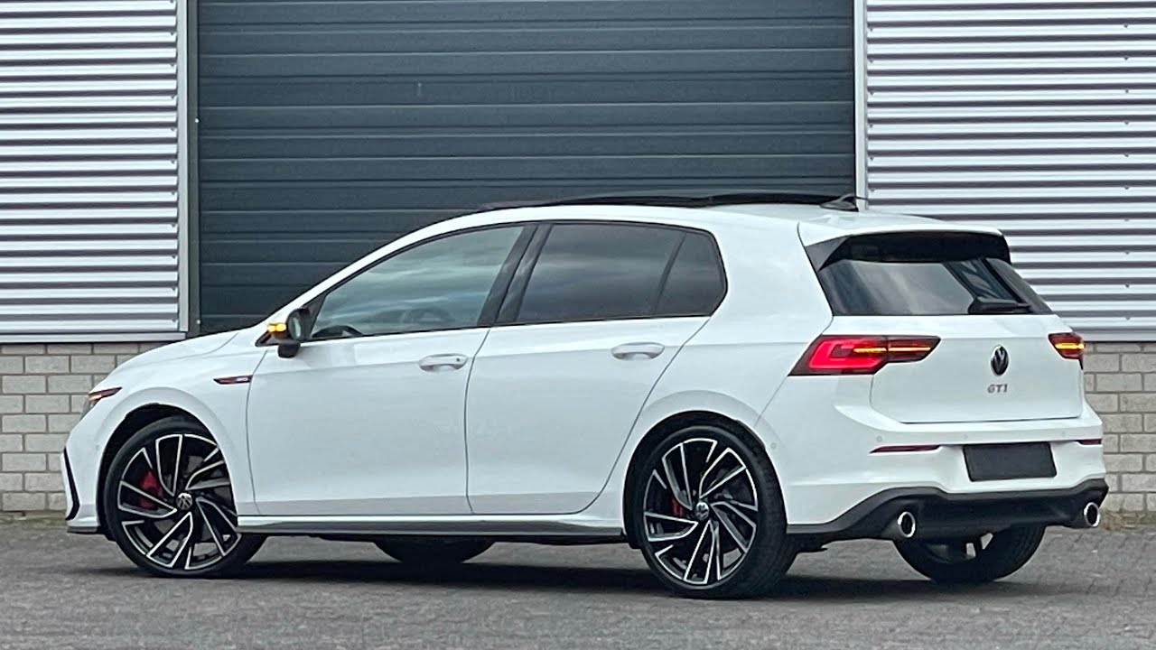 Volkswagen NEW Golf MK8 GTI 2021 in 4K 245hp Pure White 19 inch Adelaide Walk around & detail inside