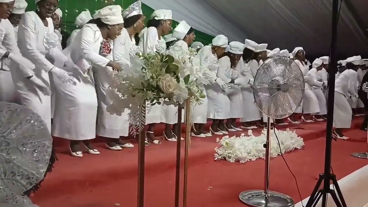 GERAL DO APÓSTOLO MAPUTO PROVÍNCIA PARTE III_CRISMA DA COMUNIDADE BOUQUISO E CHIBOENE 