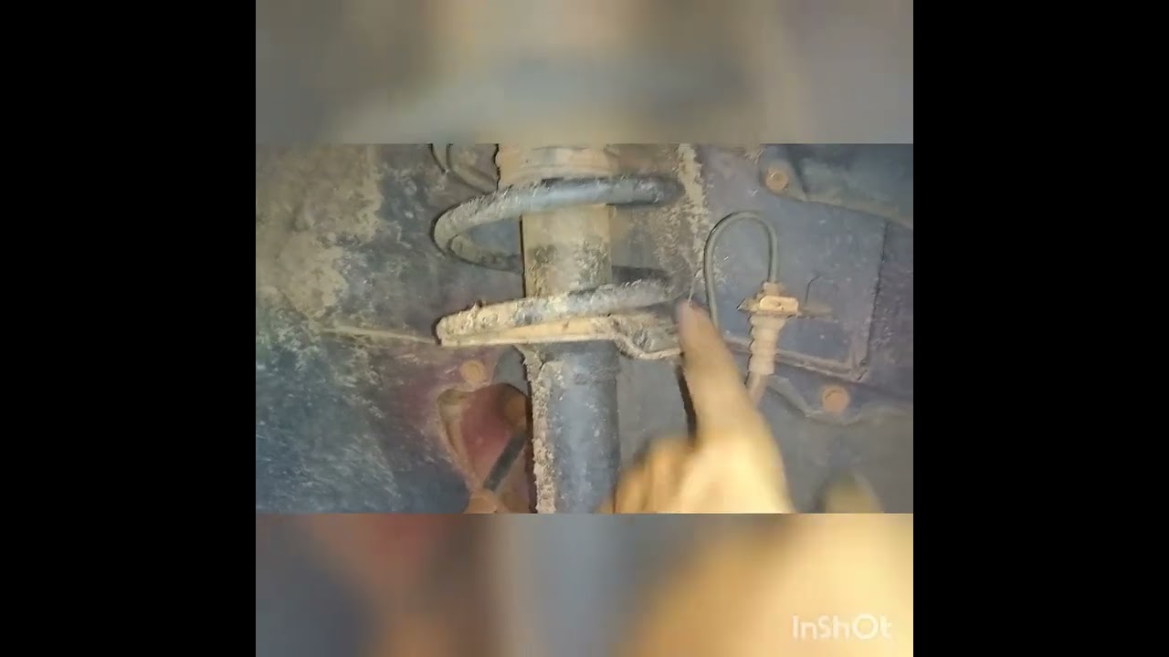 Fiat uno com monobloco quebrado.