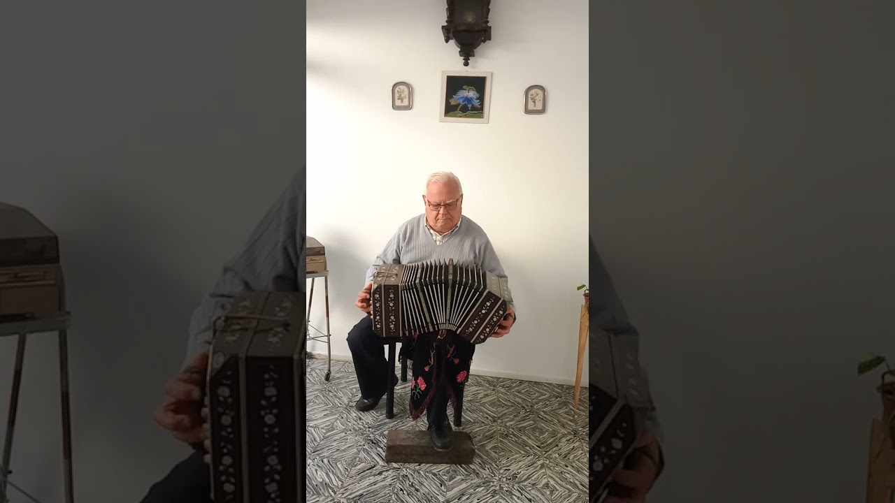 Destellos.  (tango). autores F. Canaro y J. Caruso