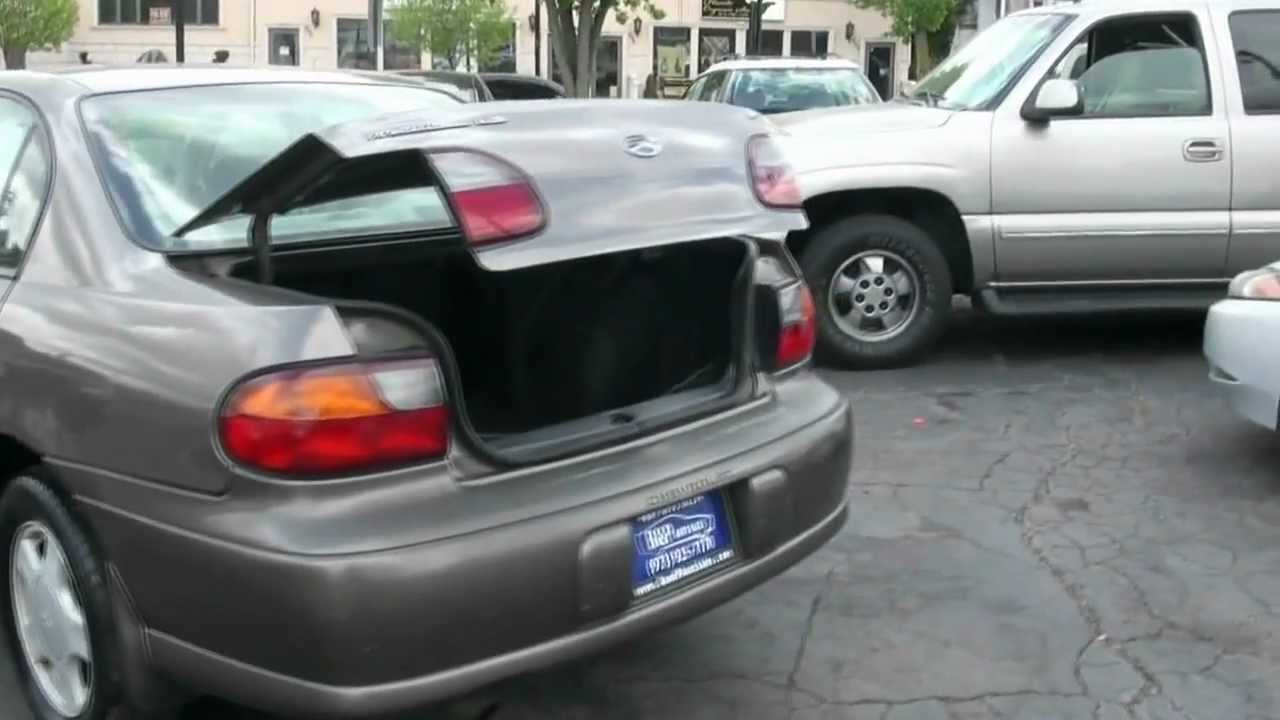 2000 Chevrolet Malibu LS Sedan