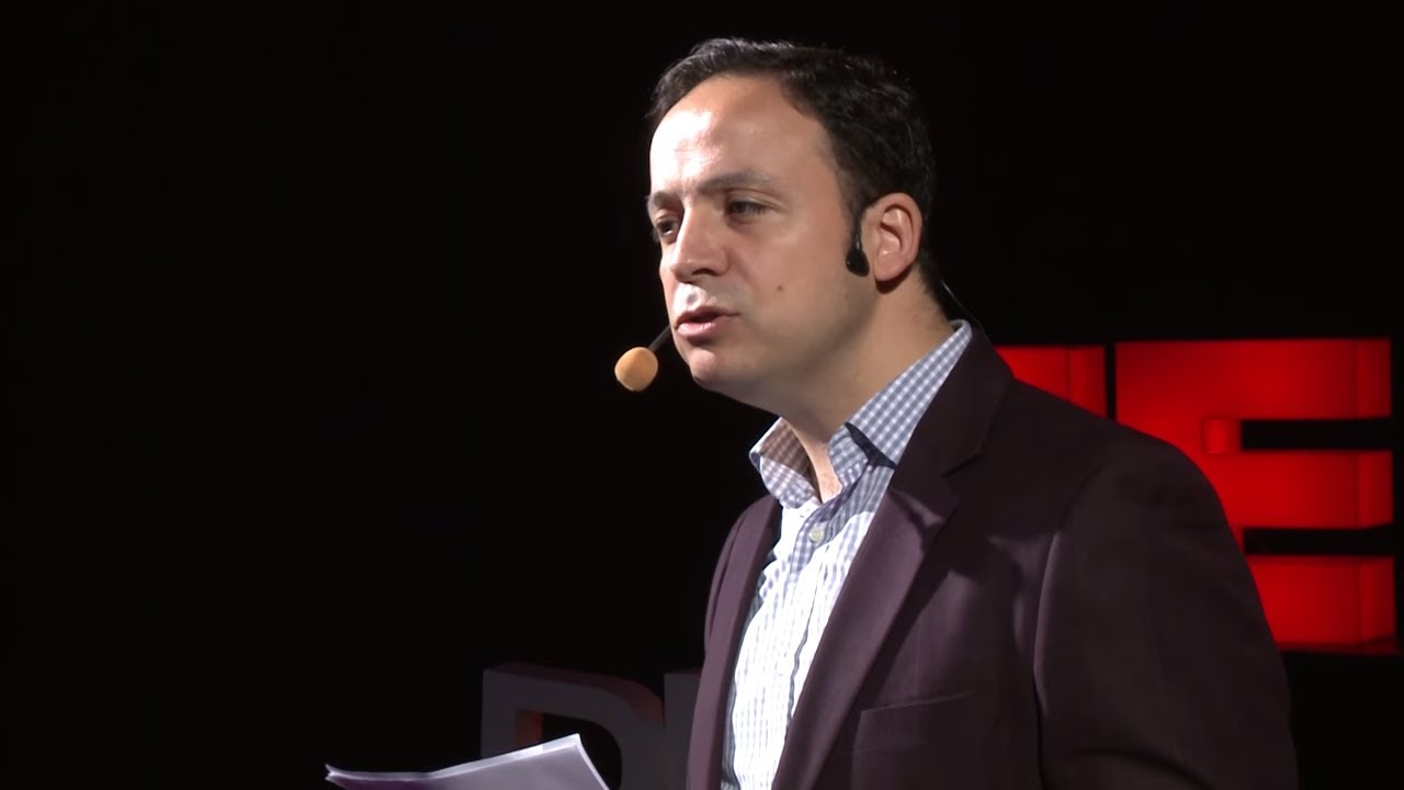 Razones para la esperanza | Juan Assirio | TEDxPlazaMoreno