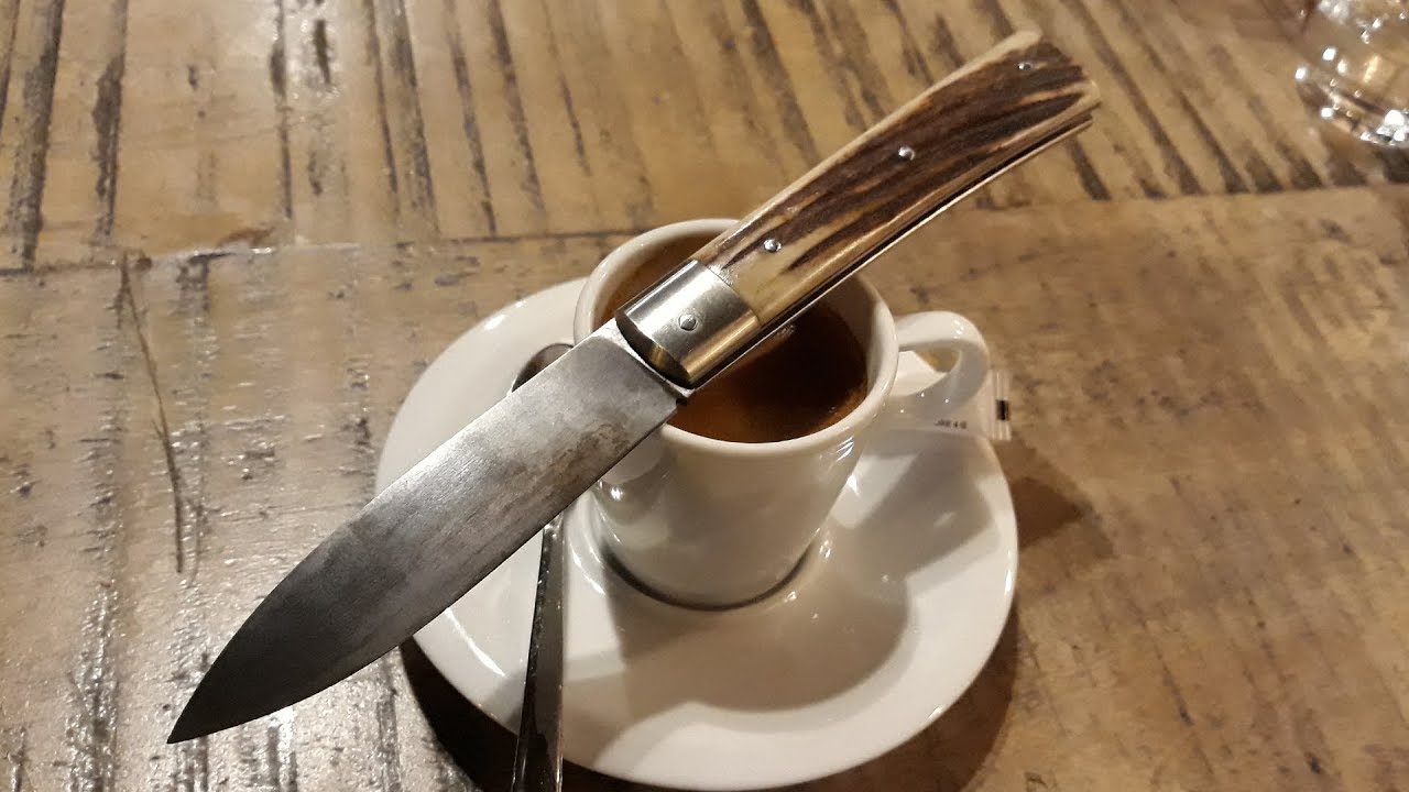 Le charme des lames carbone ! Couteau Forester fabriqué par Laurent Gaillard