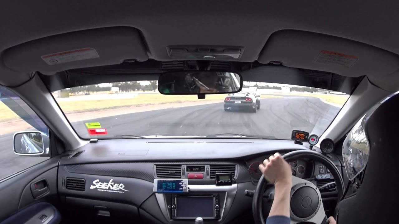 Evo8 chasing Lotus Exige S @ Winton Raceway, BP track day