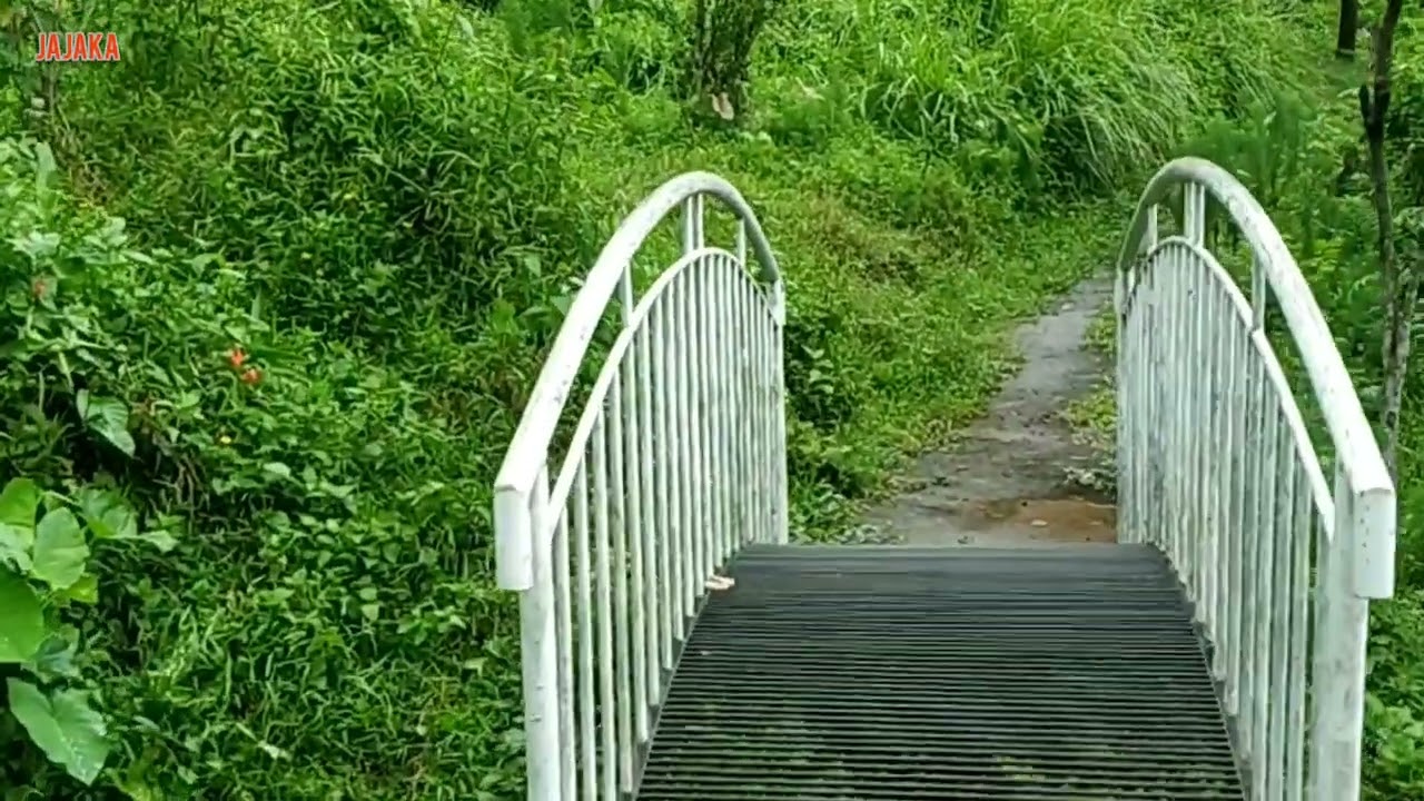 CURUG CITIIS JONGGOL PESONA ALAM DESA SUKARESMI