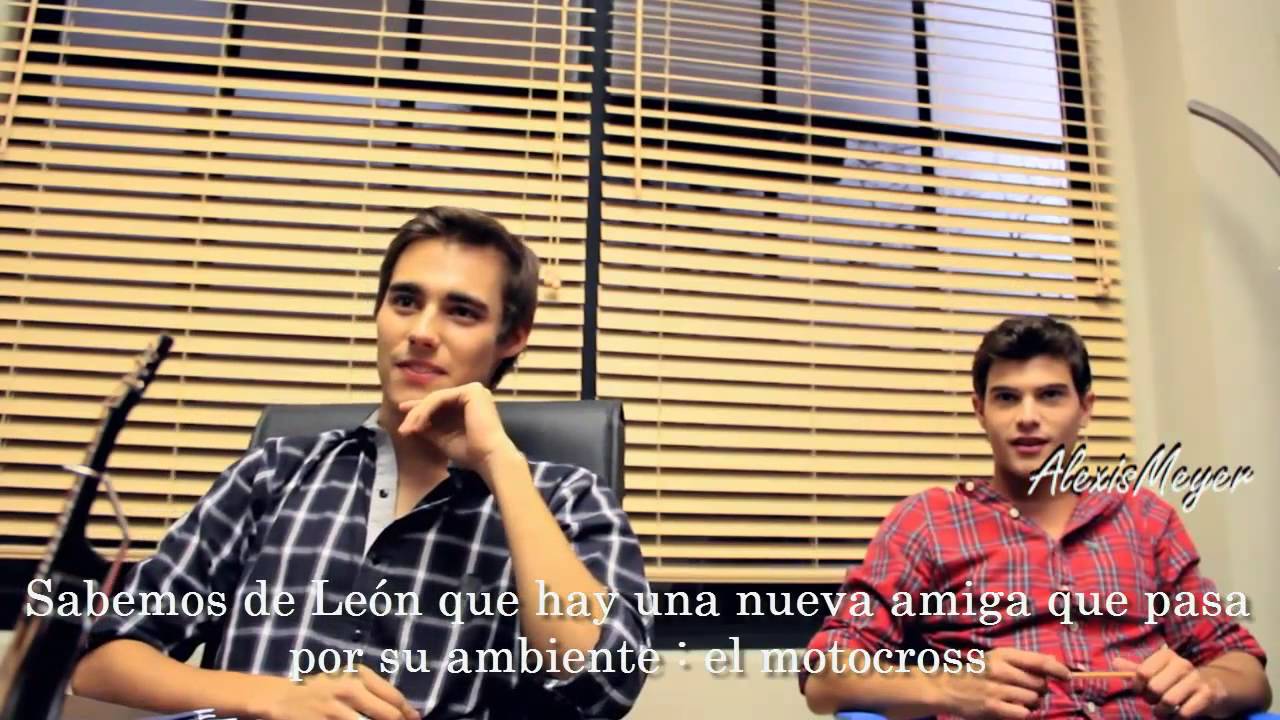 Violetta 2 : Entrevista a los protagonistas de Violetta (Español/Italiano)