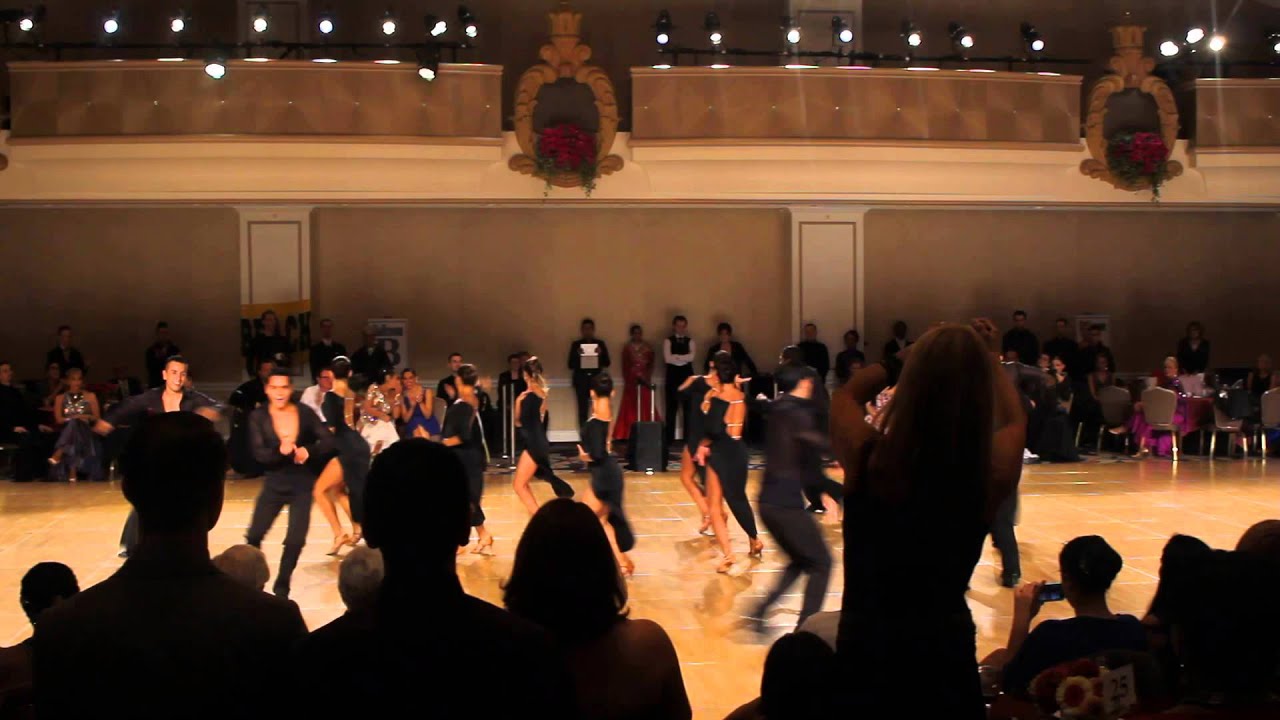 BACHATA - SALSA - Arthur Murray Lima Perú