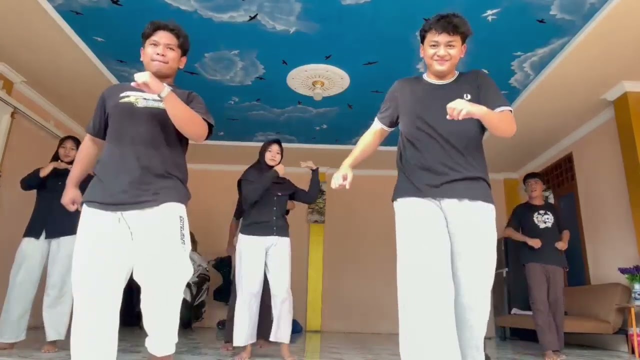 KOLABORASI TARI PPKN | KELOMPOK 2 XI-9