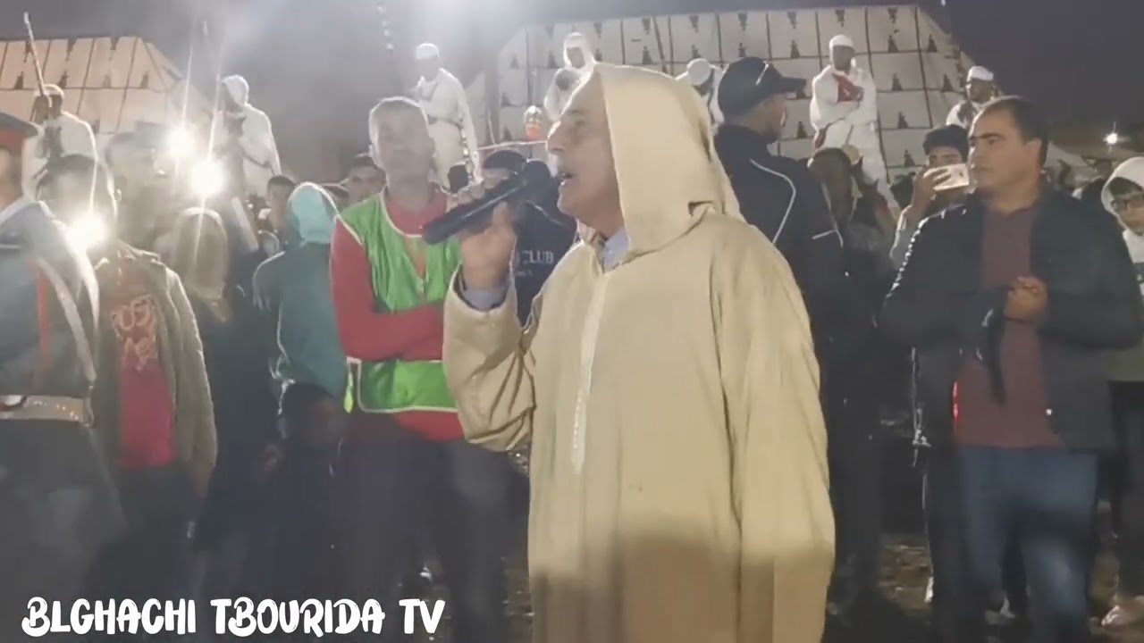 الحاج أحمد النازه شيخ التبوريدة بمنطقة لفقيه بن صالح شيخ بني شكدال،نهاية مهرجان الزيتون لبراديا