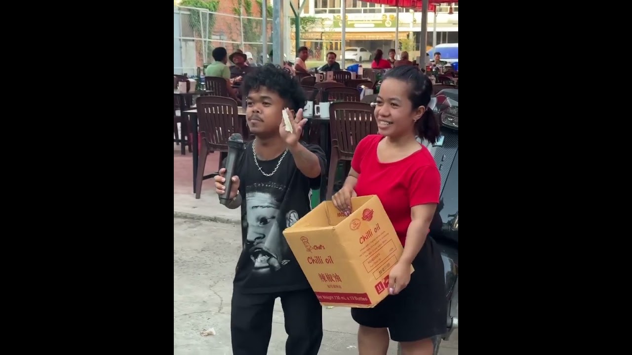 ដាក់រង្វាន់ម៉ូតូ😂🙈