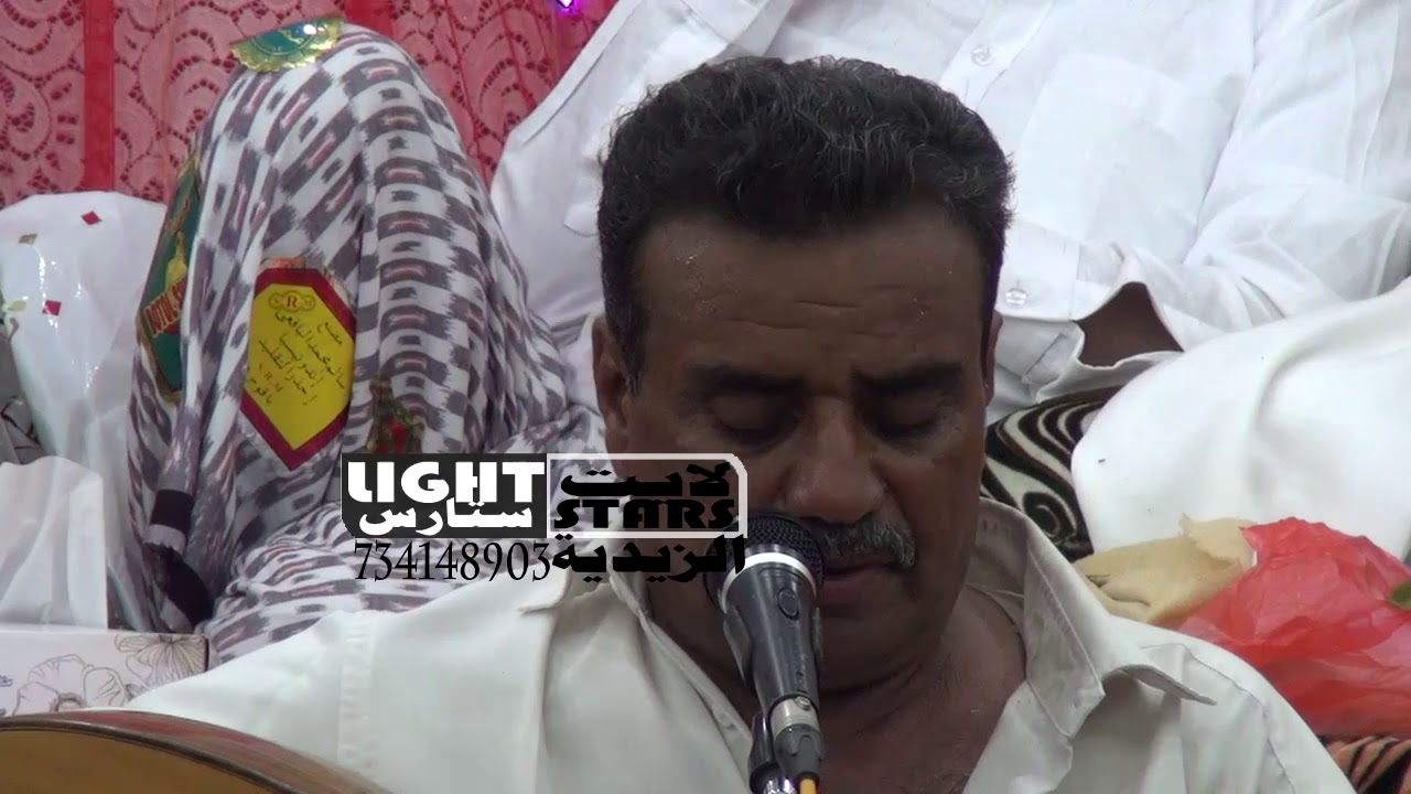 الفنان فضل مسعود  اسف على بعض الناس ما يعرفوا قدرك في عراس سالم عبدالله ديري بامحل إدريس