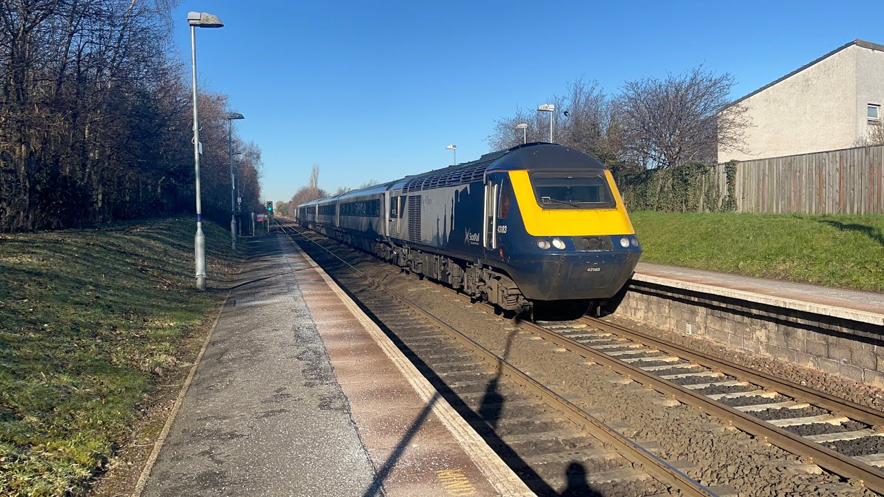 Train Spotting at South Gyle