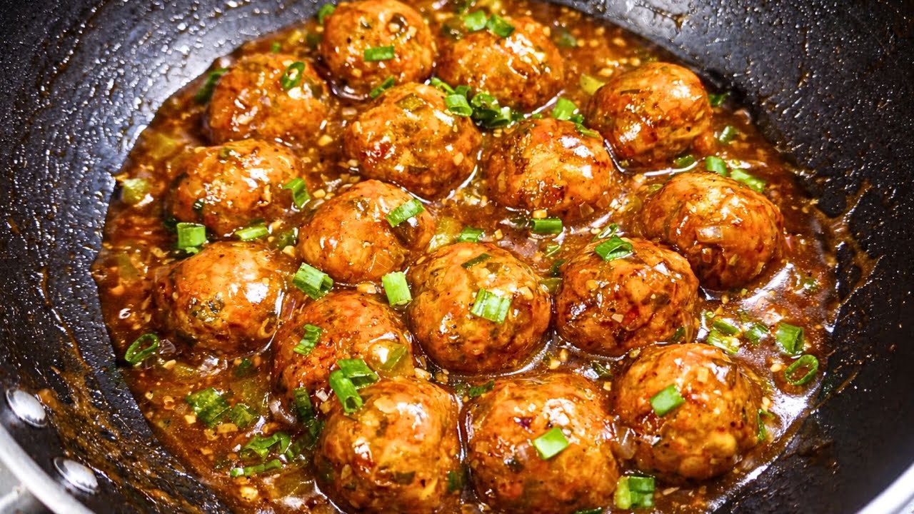 रेस्टोरेंट जैसा वेज मंचूरियन अब घर पर | Veg Manchurian Recipe in Hindi ||