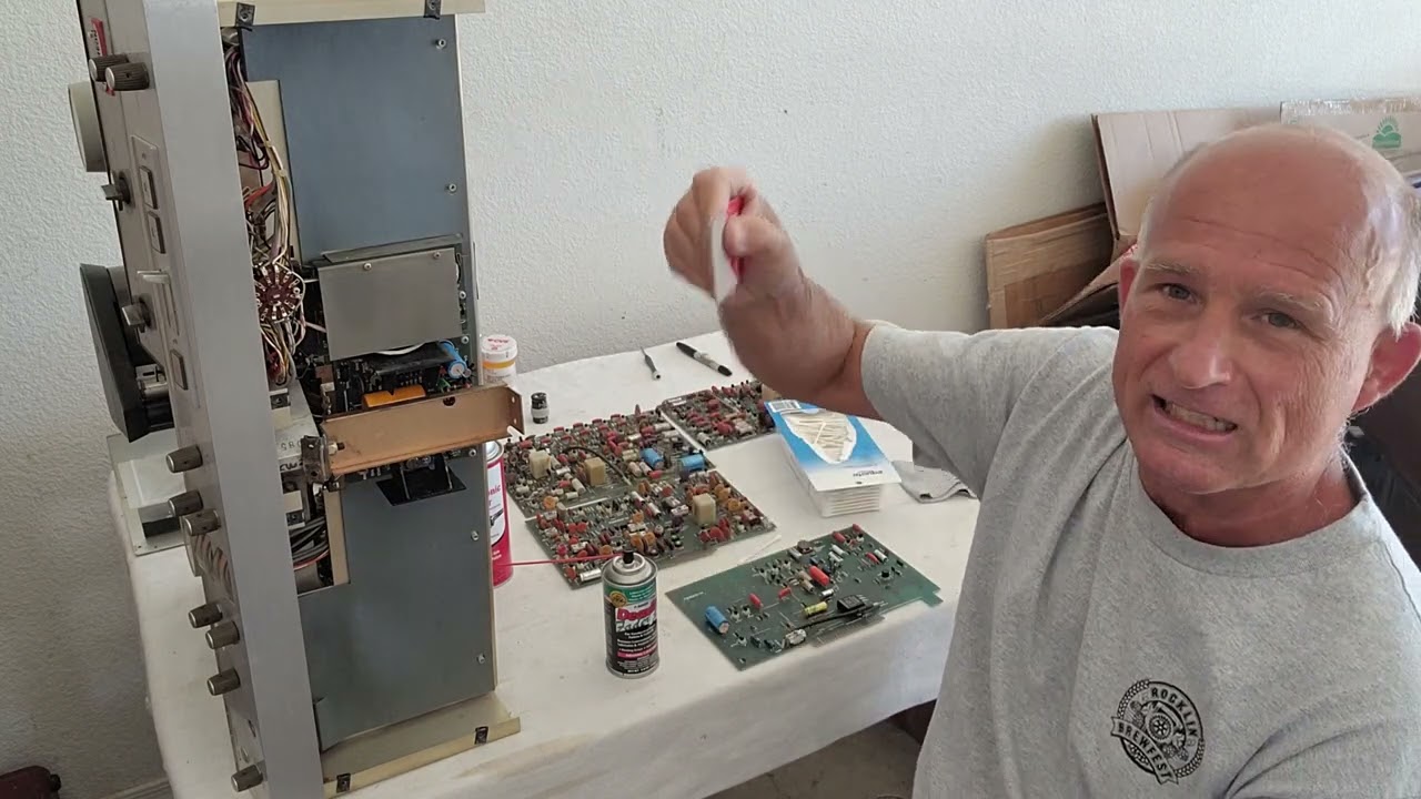 The Best Way to Clean Circuit Board Contacts