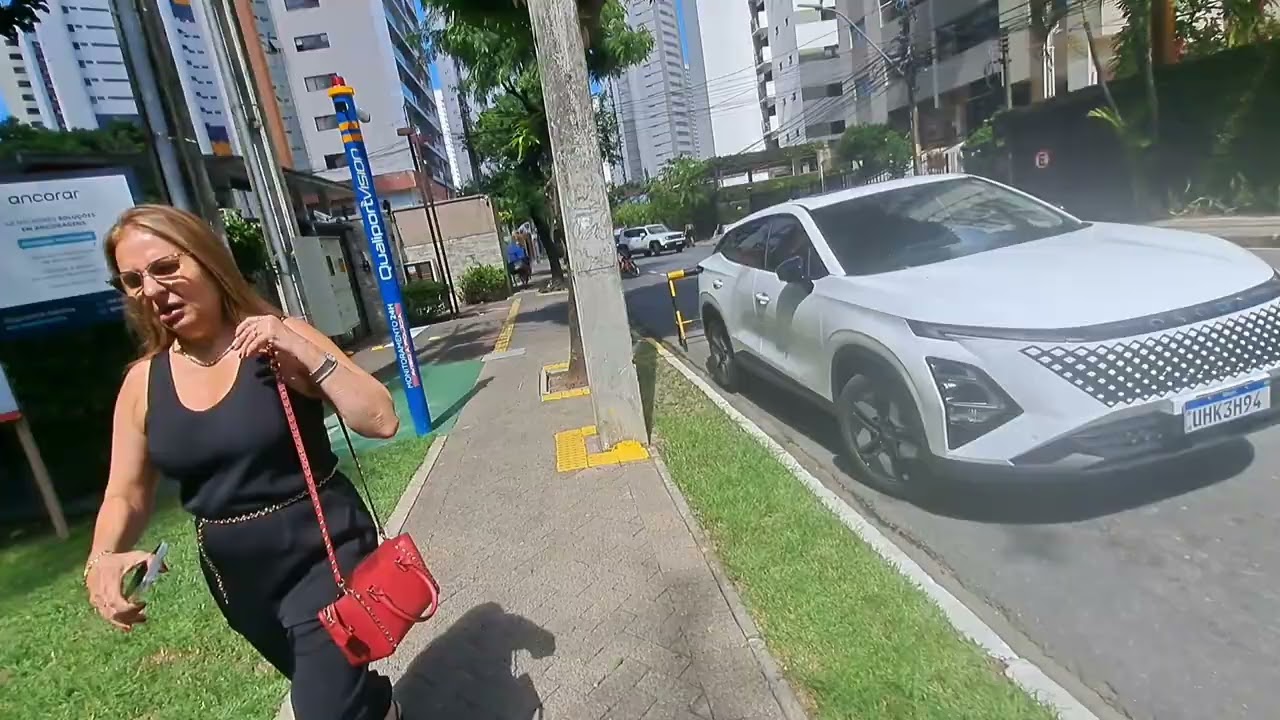 Da JAQUEIRA até o Bairro dos AFLITOS pela Rua do Futuro no Recife 