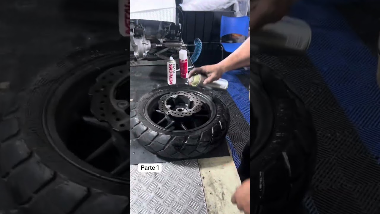 Folga na roda traseira da honda adv 150
