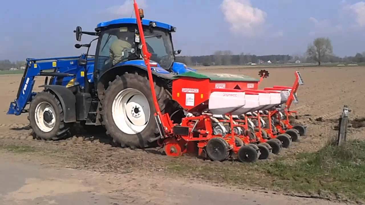 Siew kukurydzy 2014 New Holland T6050 Plus Gaspardo MTE300