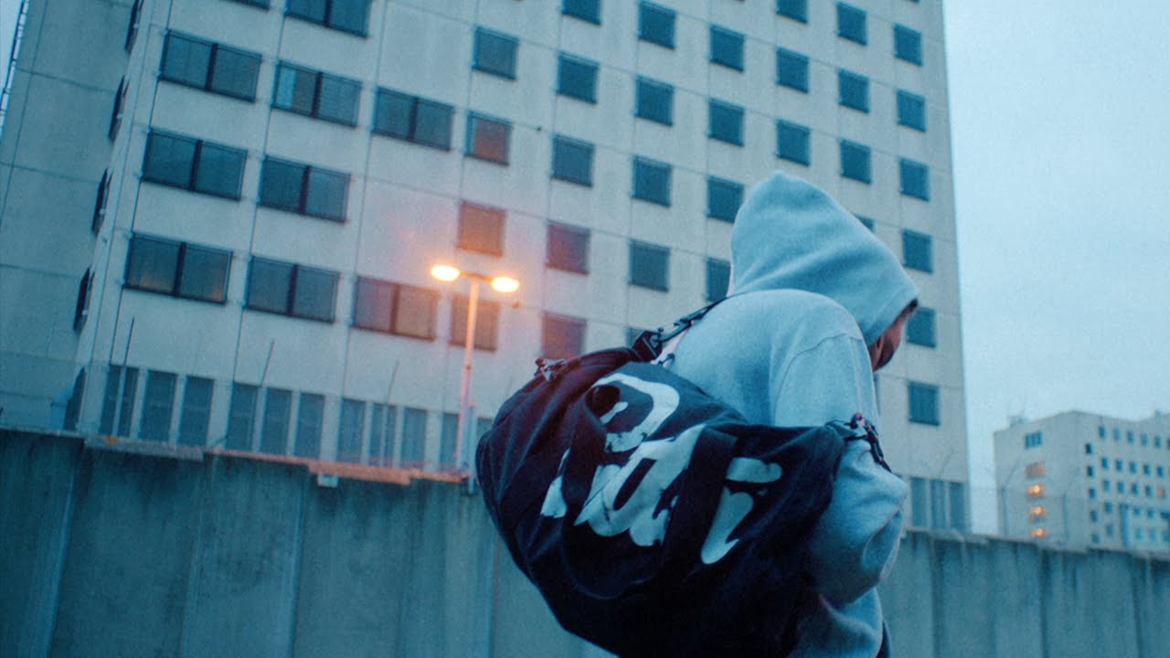 Kempi & The Alchemist - Ik Wil Nikes ft. Willem