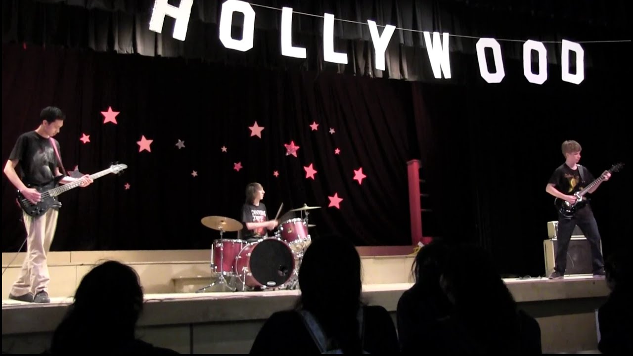 16 Year Olds Play Crazy Train Cover at High School Talent Show