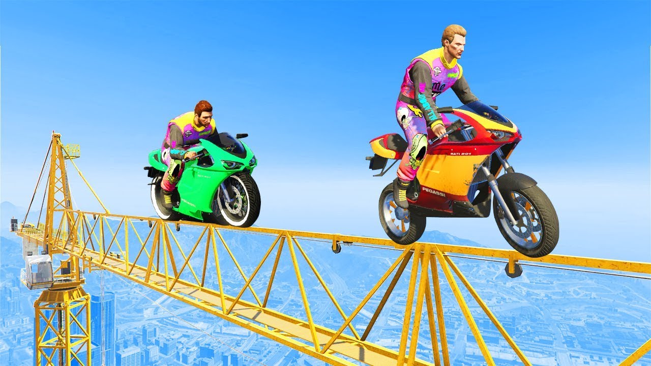 DO NOT FALL OFF THE CRANE! - GTA 5 Funny Moments