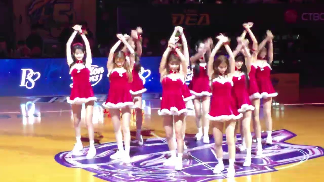 2025.12.13 中信特攻 心動密令主題日 開場舞 #passionsisters #cheerleader #Christmas 