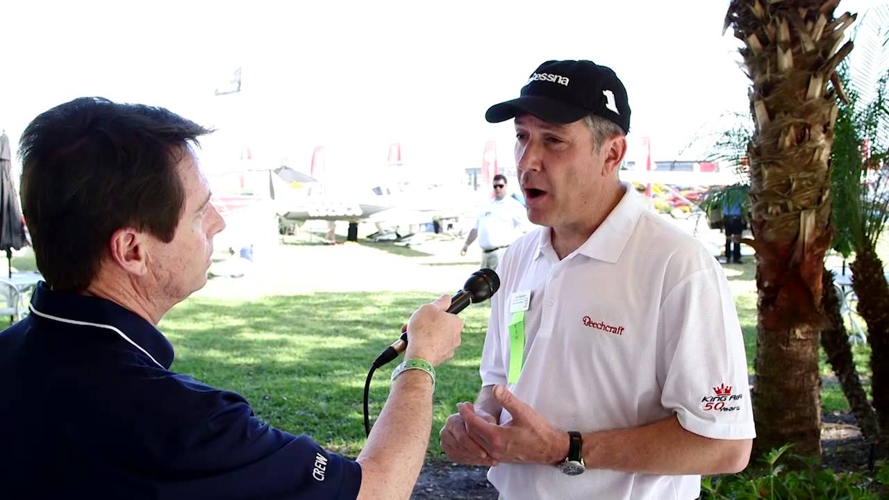 Textron commits to piston aircraft