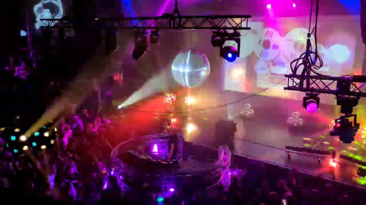 Impression Vintage Disco Lights gig at Disco250 Tivoli Vredenburg 19 april 2025