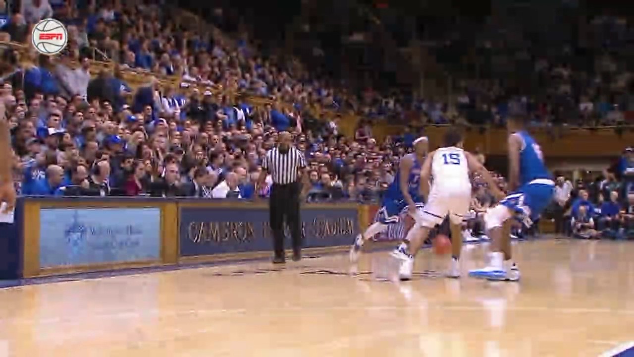 Tahjere McCall's Dunk at Duke - 12/19/16