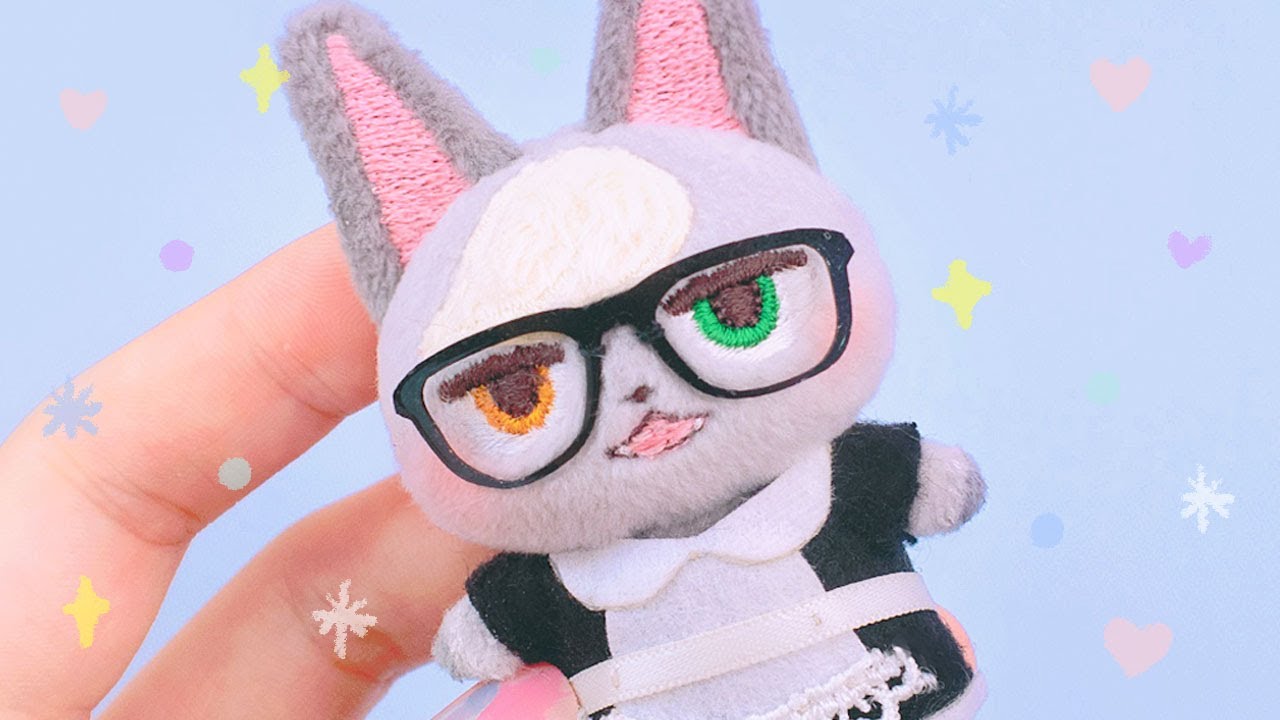 잭슨이 만들었어요 :) Raymond plush doll
