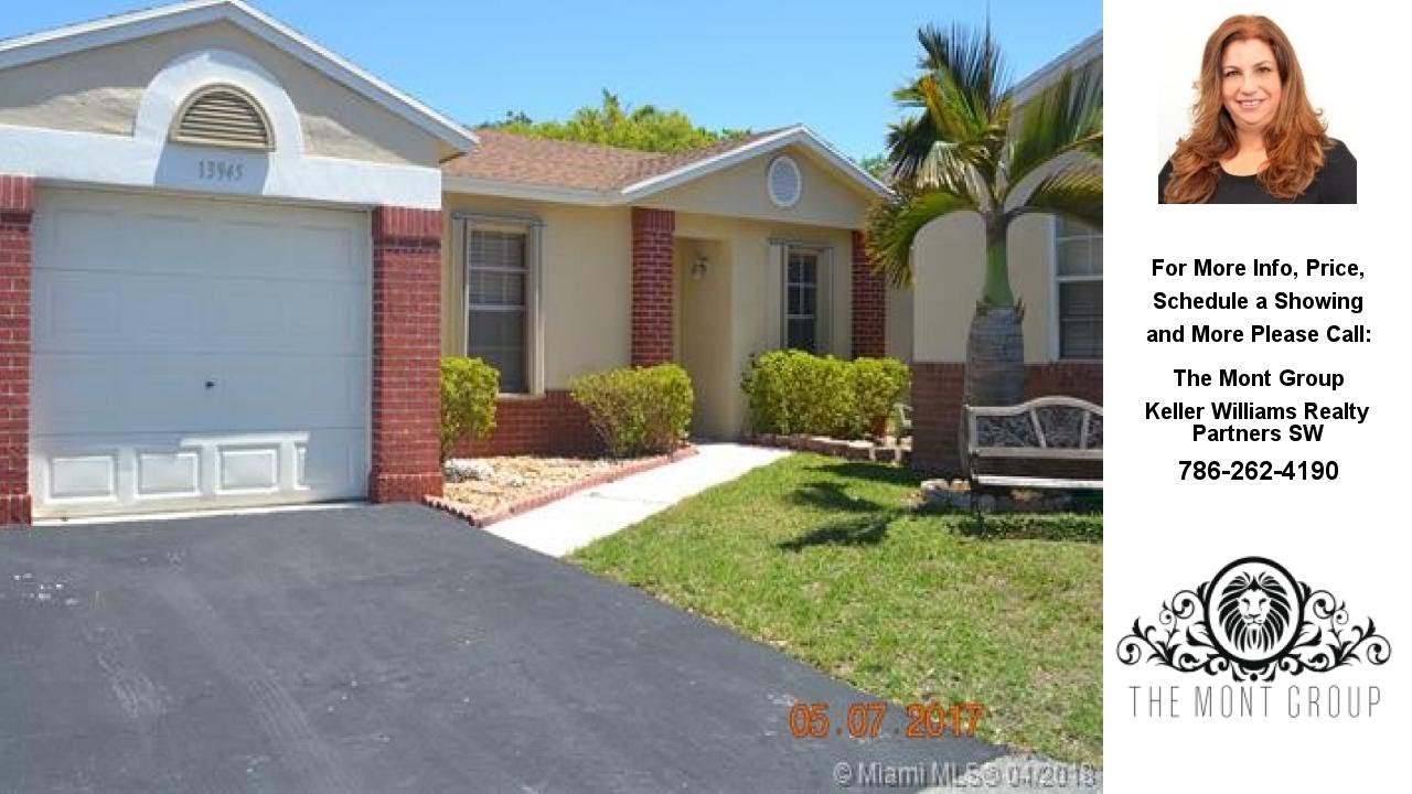 13945 Langley Pl, Davie, FL Presented by The Mont Group.