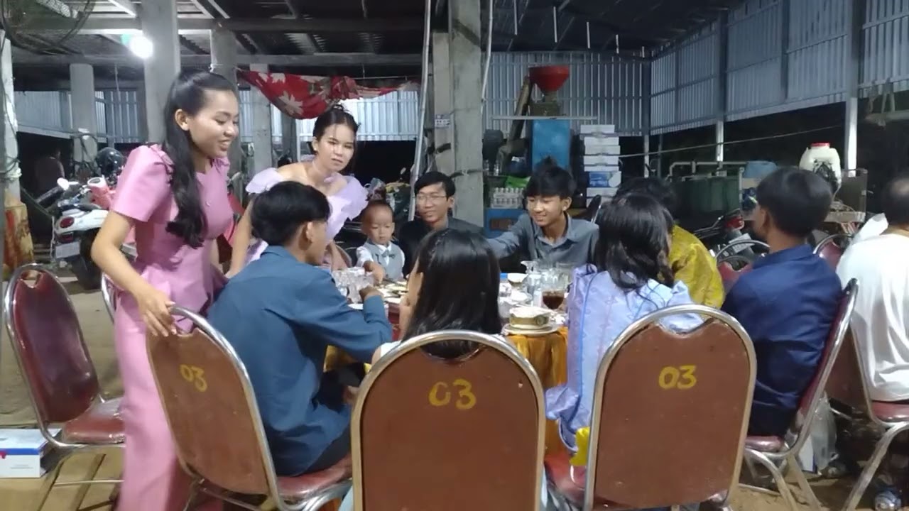 អាពាហ៍ពិពាហ៍កូនប្រុស