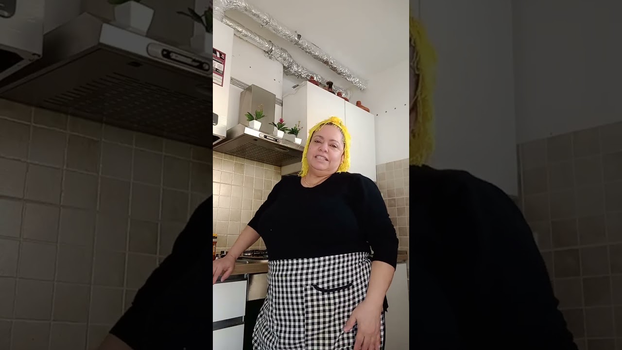 شوية دردشة مع المتابعين ديالي العزاز. عواشركم مباركة ❤