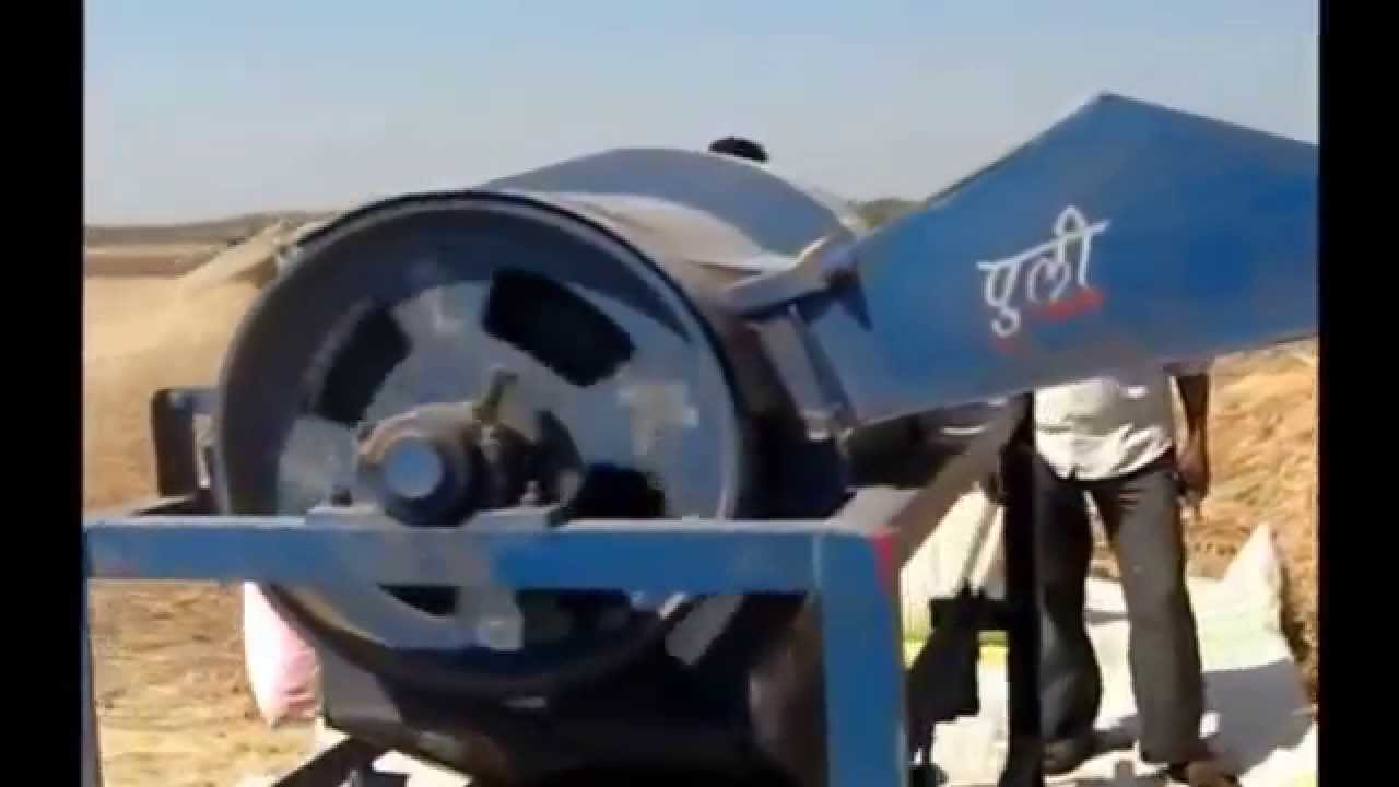 Mahindra Yuvraj 215 - Multipurpose Mini Tractor with agricultural and industrial attachments