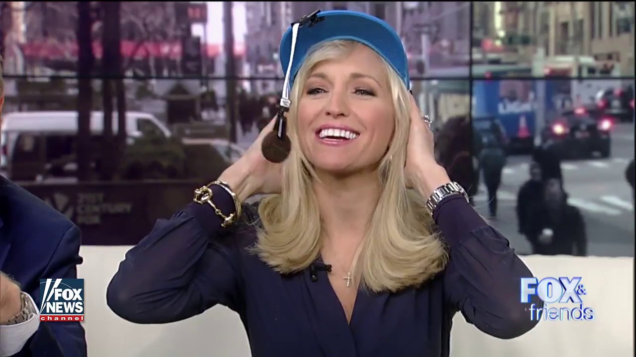 Heather Childers & Ainsley Earhardt Oraleo Challenge 3-6-17