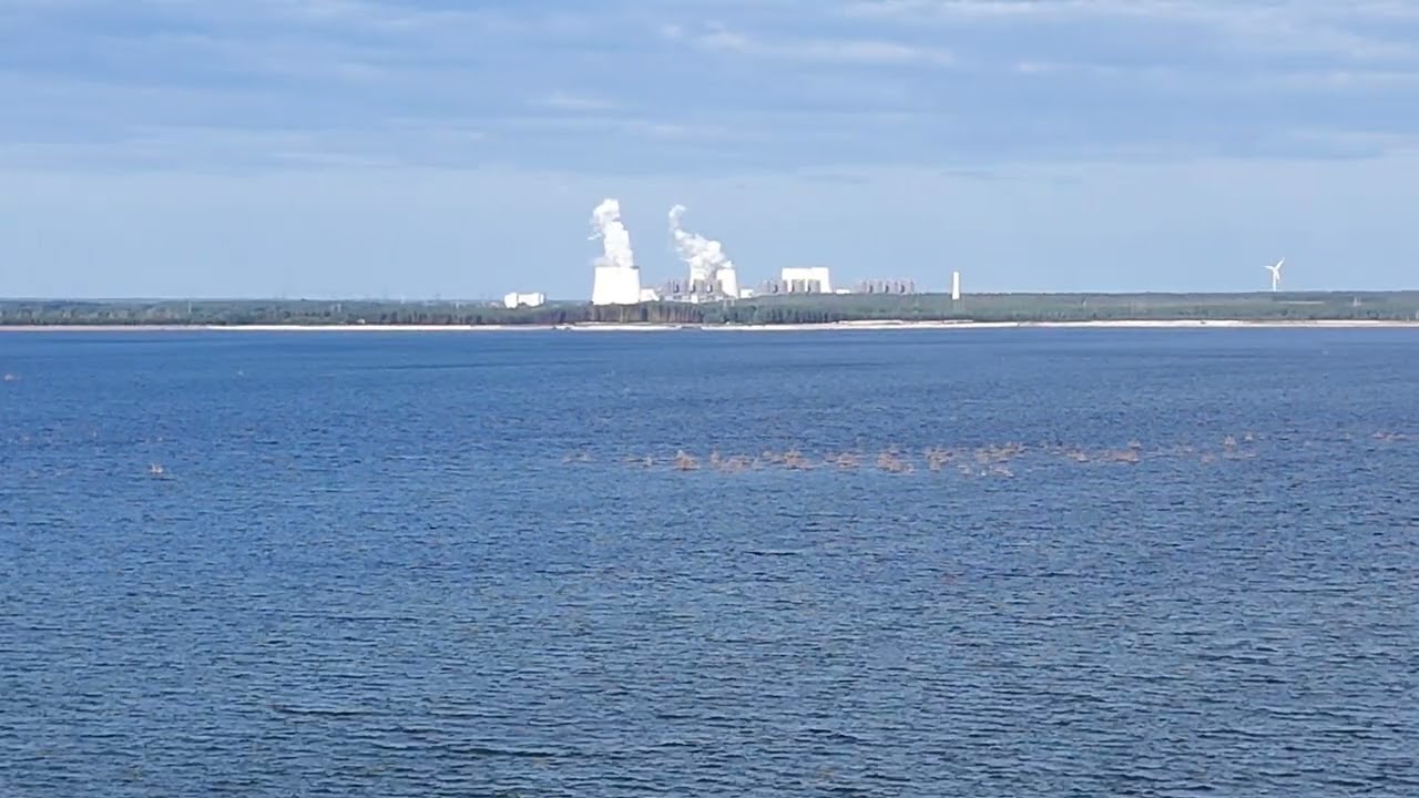 Cottbuser Ostsee rund um Hafen Merzdorf. Profilieren des Hafen geht voran. 27.09.25