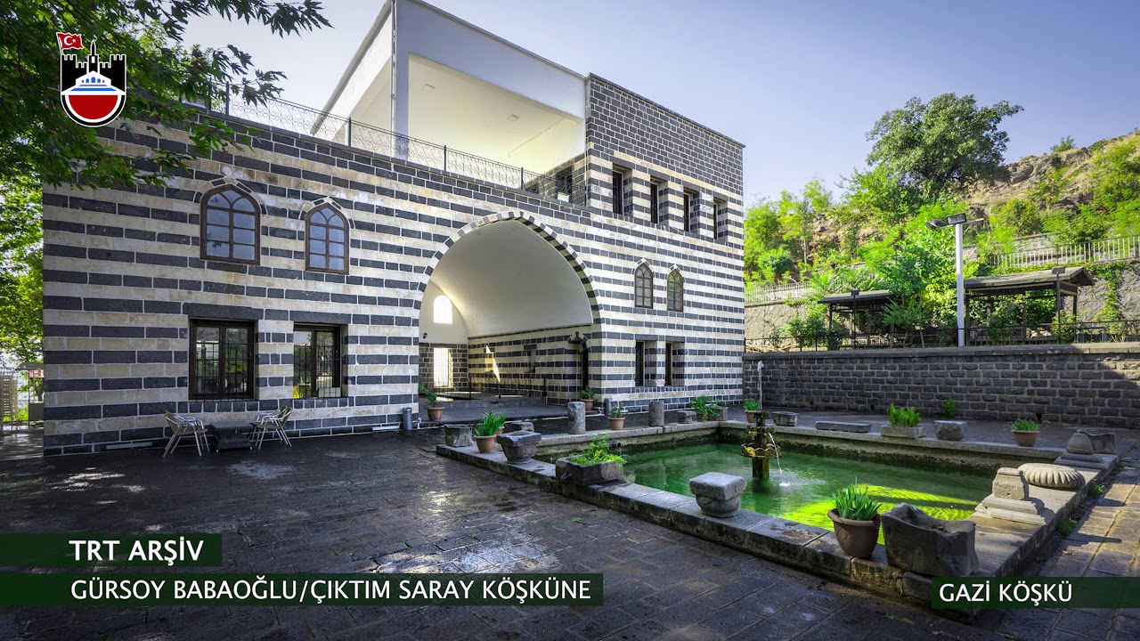 Diyarbakır Türküleri-Gürsoy Babaoğlu-Çıktım Saray Köşküne-(TRT Arşiv)