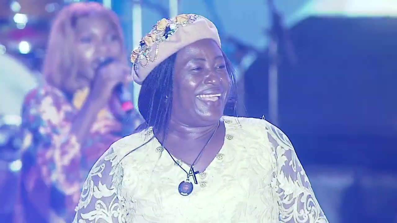 EUCHARIA DIVINE MINISTERING at UNUSUAL PRAISE LAGOS 2025