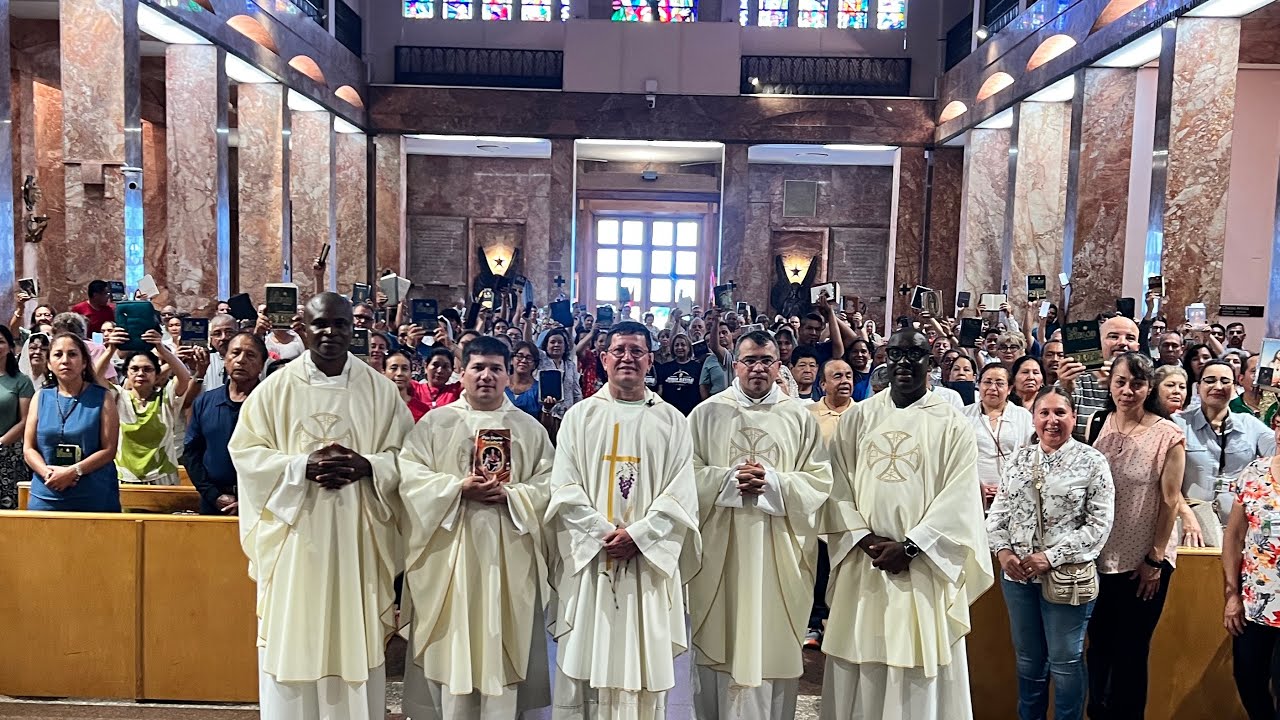 MISA DE HOY desde ROMA/ Padre Luis Toro y Padre Marcos Galvis y Padre José Medina