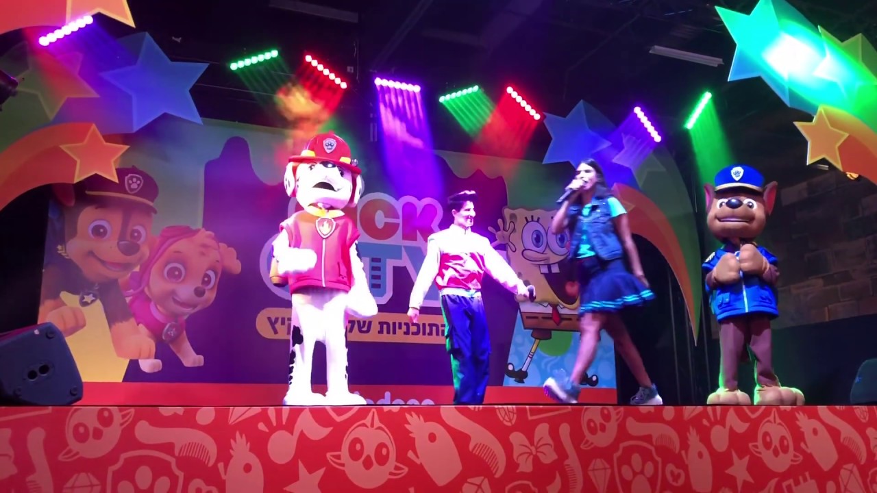 מפרץ ההרפתקאות – ההצגה | מופע ילדים מלא אקשן, דמויות אהובות וכיף!