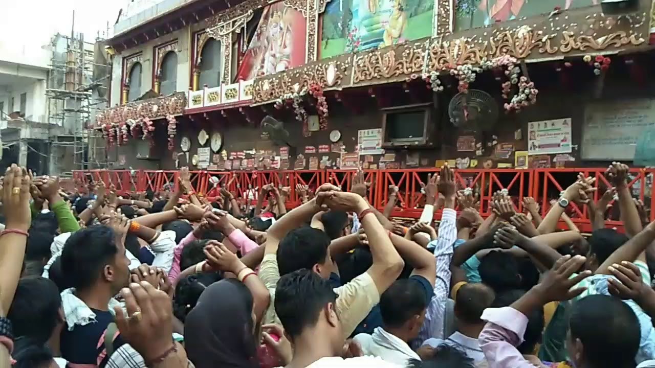 Mehndipur Balaji live aarti...