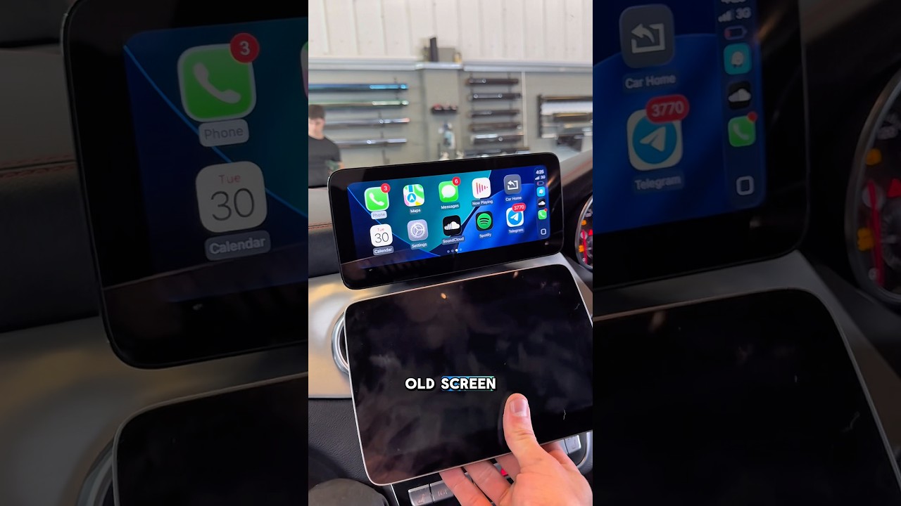 MERCEDES GLA CARPLAY SCREEN 👀🤩 #carplay #cartok #gla #mercedes #tutorial #caraccessory