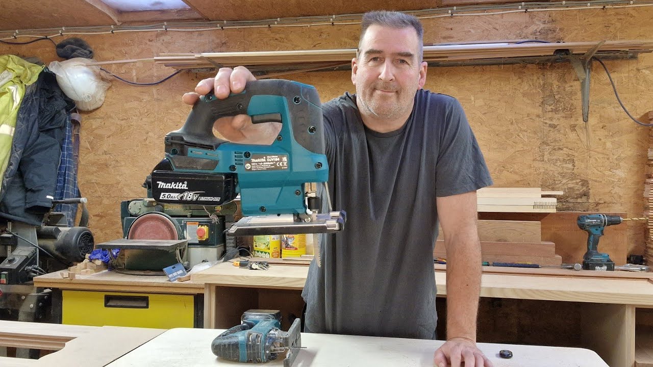 Распаковка нового бесщеточного электролобзика Makita 18v 2023