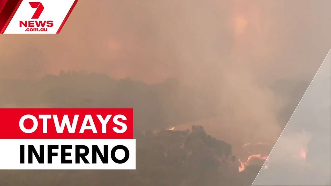 Gellibrand homes destroyed in Otways bushfire emergency | 7NEWS