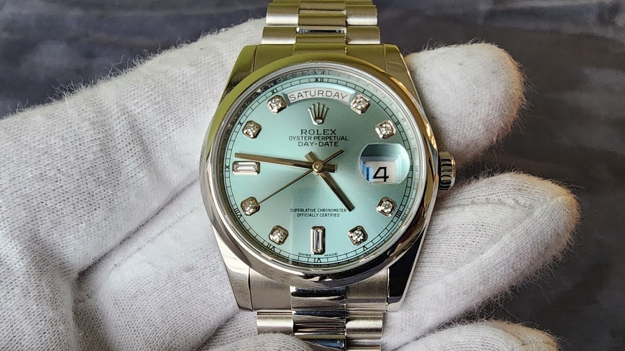 Платиновые часы Rolex Day-Date 118206 с ледниковым циферблатом (серия Day-Date, часть 3 из 4)