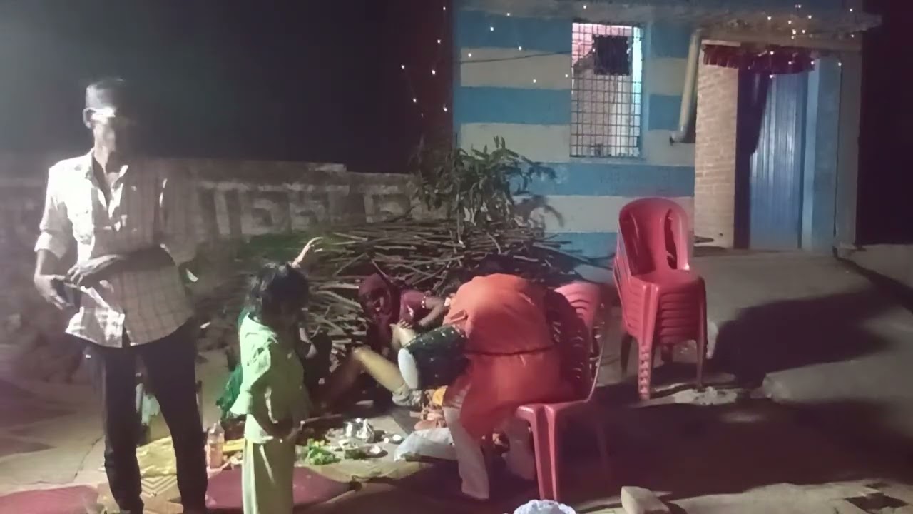 हम तनहा ही सही पर तुम महफिल की शान बनो अब किसी के दिल के साथ मत खेलना किसी एक की जान बानो