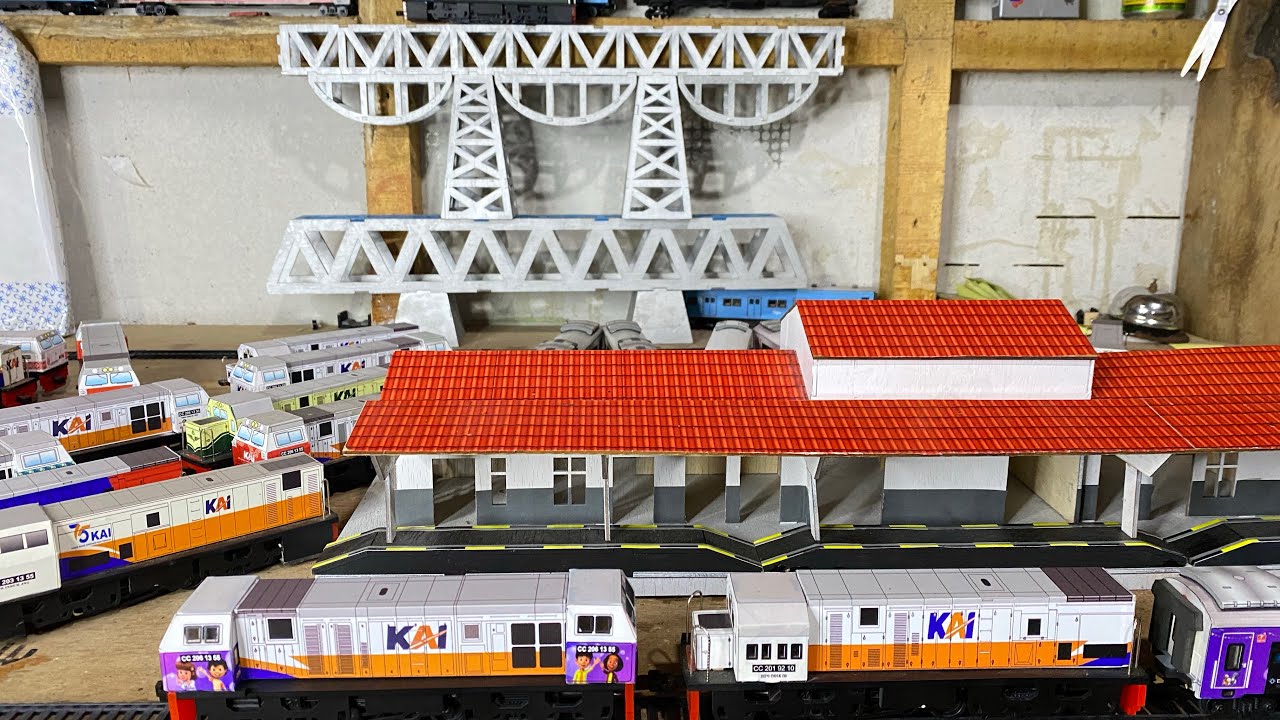 MEROLING DAN MERIVIEW LOKOMOTIF DAN GERBONG KERETA || DOUBLE TRAKSI CC 206 JUMBO DAN CC 201 KAI ||
