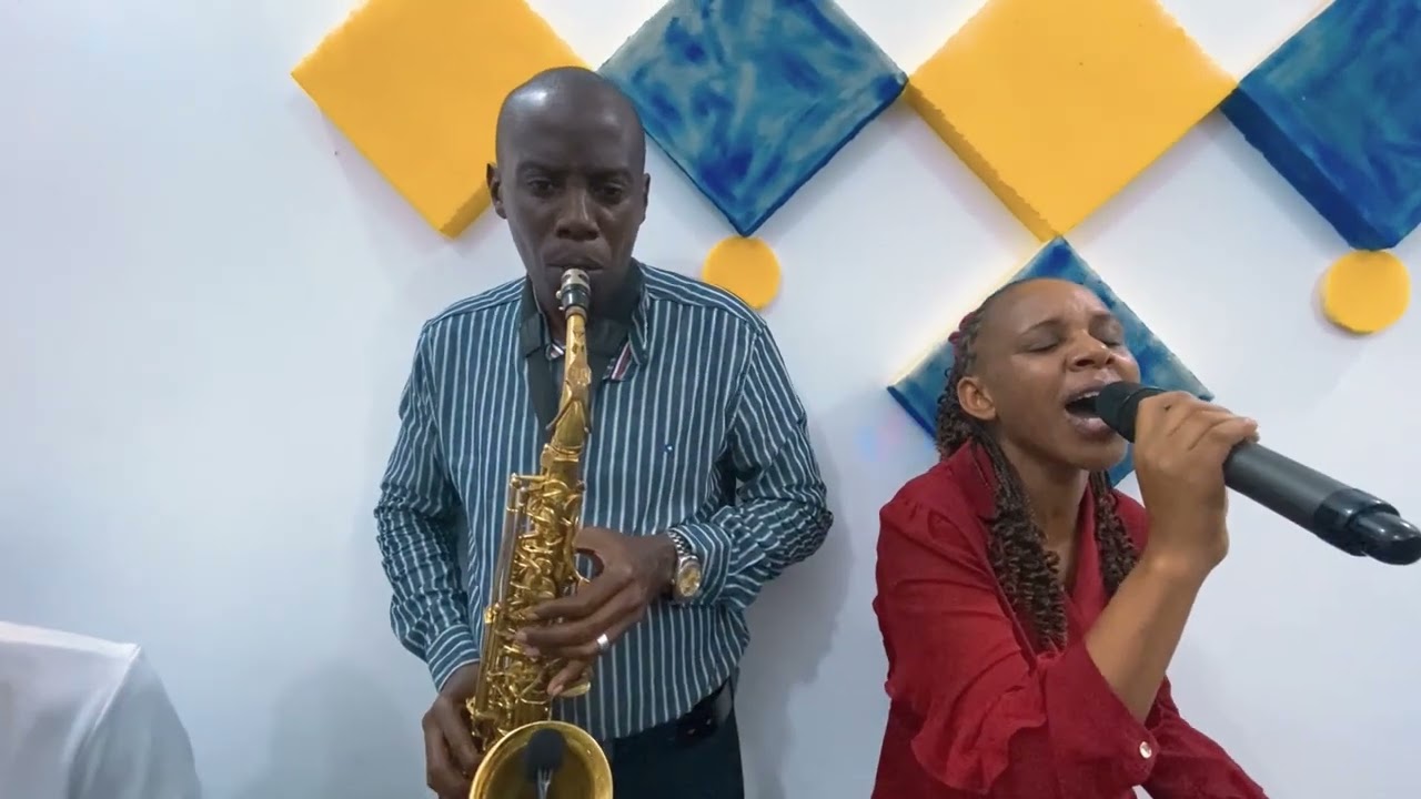 BWANA MUNGU Live Studio session  mp4