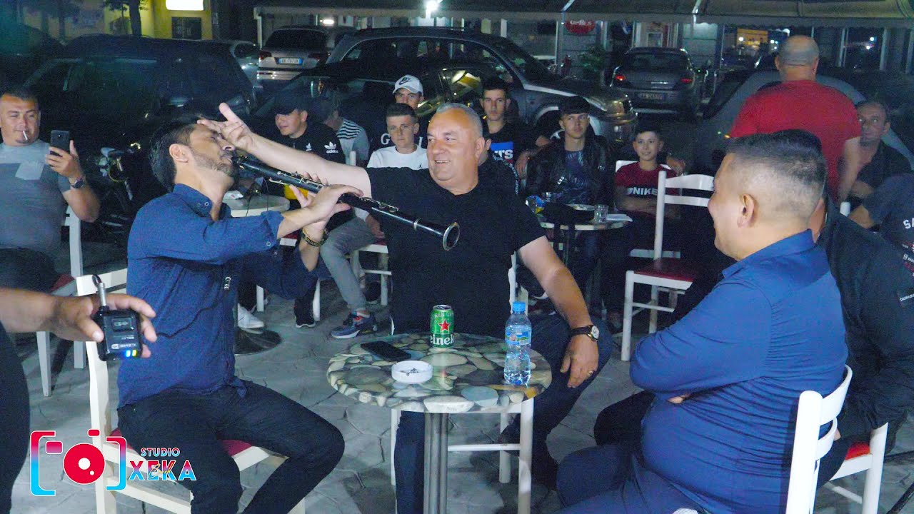 I madhi Spartak Kurteshi (Taku) pershendet Caushin me nje pjese sic din vetem ai - HAREM LIVE 2020
